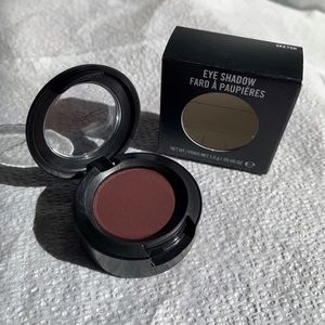 MAC Eyeshadow in Sketch - NIB